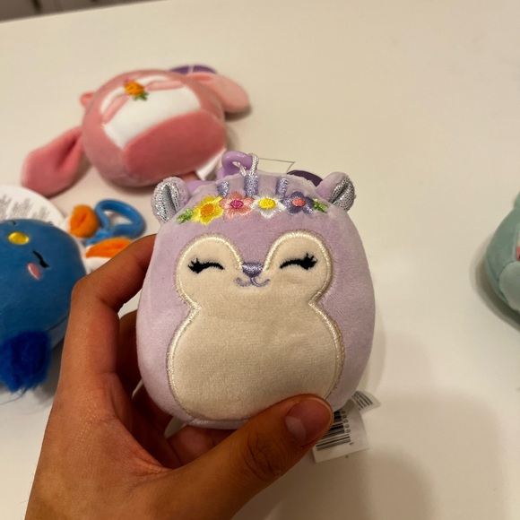 4 Small Squishmallow Keychains - Picture 8 of 11